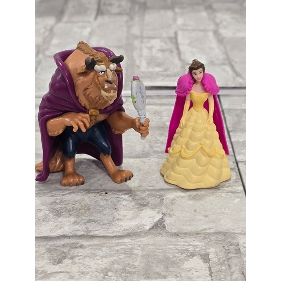 Lot of 2 Beauty Beast Figures‎ Rubber Cake Toppers - Picture 1 of 7